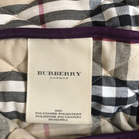 COPY - Burberry Quilted Jacket - Picture 7 of 7